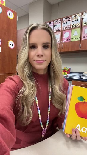 Letter sounds and movements facing front per requests!!! Also made a YouTube and added it on there! Link in bio! #letterknowledge #lettersounds #youtube #educational #sor #scienceofreadinginstruction #scienceofreading #learntoread #phonics #kindergarten #homeschool #studentteacher #teachers #teachingonline #kindergartenteacher #abcs #teachingthealphabet #learningresources #learningenglish #alphabetknowledge