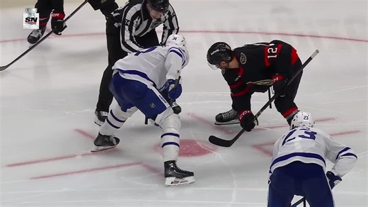 TOR@OTT: Knies scores goal against Linus Ullmark