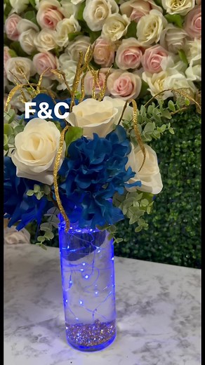 6.1K reactions · 575 shares | #reelsviral #video de #tutorial #arreglospersonalizados #centrosdemesa #quinseañeras #bodas2023 #floresartificiales | Familiasi Creaciones | Facebook