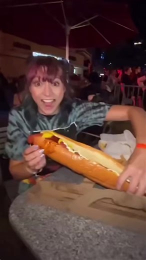 This ain’t a roller dog… it’s a roller anaconda 👀 #truckdriver #cdlife #trucker #rollerdog #truckstop