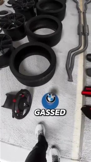 The magic button on this dark web car