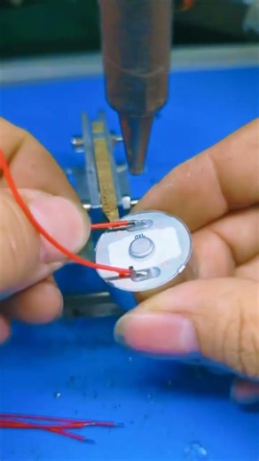 Motor wire bonding is that simple with a machine—a boon for beginners! #weldingequipment