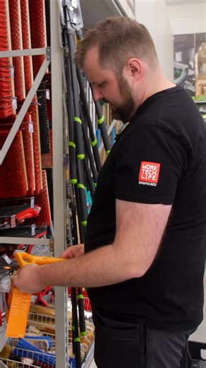 Shadow Foam® on Instagram: "What ideal pickup for a hiking kit! #shadowfoam #tools #fiskars #axe #toolkit"