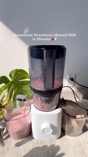 7.8K views · 113 reactions | Homemade strawberry almond milk at home in minutes 拏 Ingredients: Raw almonds Filtered water Strawberries Sweetener of choice Follow @cecilysnatural for more healthy recipes懶 Use code: CECILY10 for 58$ off your Nama j2 juicer @namawell #strawberrymilk #almondmilk #plantbasedmilk #healthyrecipes | Cecily's Natural | Facebook