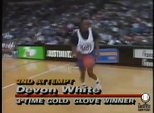 Barry Bonds, Ken Griffey Jr., Delino DeShields & Devon White in the Footlocker slam dunk contest is 90's personified. Check out Greatest Show on Dirt on FB & IG. They've got game. 🎥: Greatest Show on Dirt | Toronto Blue Jays Baseball Fans
