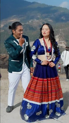 Aakhe ta Choho - Bishwo Dong & Sumina Lo | Ft. Abhi Lama, Anita Gole | New Tamang Selo Song 2026
