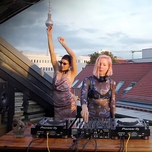 42K views · 1.2K reactions | Berlin rooftop session with Ellen Allien.. Track ID: Mox Epoque - I Feel My (Extended Vox Version) ️ | MUSIC LIFE | Facebook