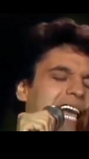 El Noa Noa by Juan Gabriel: A Classic Hit!