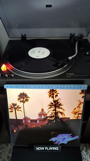 Eagles Hotel California (1984 Original Master Recording)
