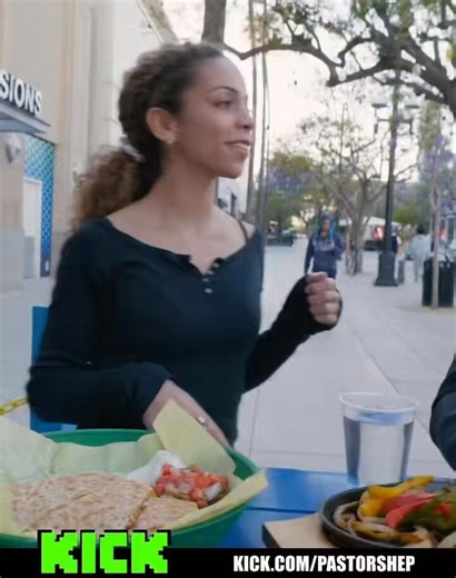 “Pastor” Shep knew he was COOKED after being rude to a waitress during a livestream and realizing he couldn’t delete the footage afterwards 😭🤣“that’s an example of how certain people can be a stumbling block to other people and cause them to sin… she caused me to sin and become angry”