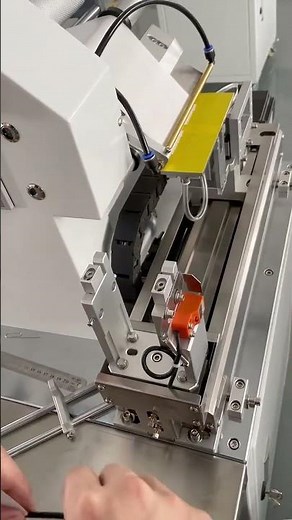 Folding labeling for wire-type products such as wires, cables#labelingmachine #labeler