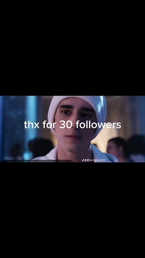 leelee (@leahdancer218)’s videos with original sound - Paul