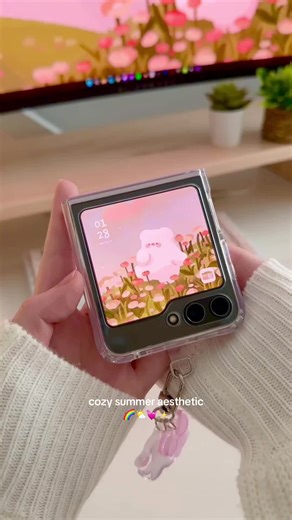 Samsung Galaxy Z Flip 5 Theme Ideas | Phone Aesthetic Inspiration