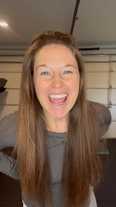 Whitney Mack | holistic health, hormones + movement on Instagram: "::: Need an energy boost that takes only four minutes and makes you feel amazing?! Yeah, when I heard about it, I was totally IN too! ⠀⠀⠀⠀⠀⠀⠀⠀⠀ In this video, I walk you through the “4 Minute Workout” by @zachbushmd. It’s a game-changer and can be done anywhere! Will joined me this morning and we had a lot of fun (even renamed the exercises 😂). ⠀⠀⠀⠀⠀⠀⠀⠀⠀ During the workout, you’ll exhaust the oxygen reserve of your muscles & rel