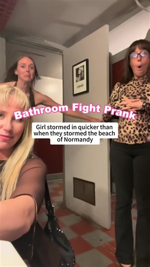 She was ready🤣#funnyvideo #prank #girls #fyp | pranks
