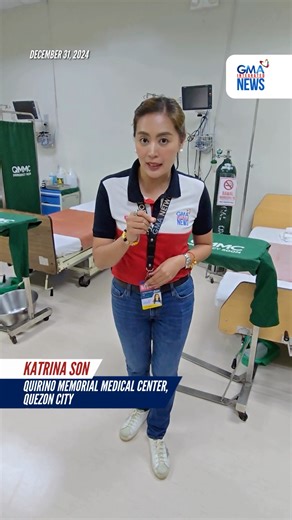 PANOORIN: Naka-code white na ang Quirino Memorial Medical Center sa Quezon City para sa mga firecracker-related injury sa pagsalubong ng Bagong Taon. Handa na rin ang mga instrumentong kanilang gagamitin kung sakaling dagsain sila ng mga pasyente habang lumalalim ang gabi. | via Katrina Son/GMA Integrated News | GMA News