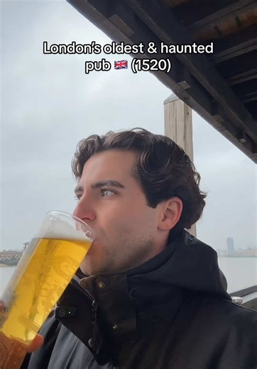 El pub más antiguo y embrujado de Londres (1520)
