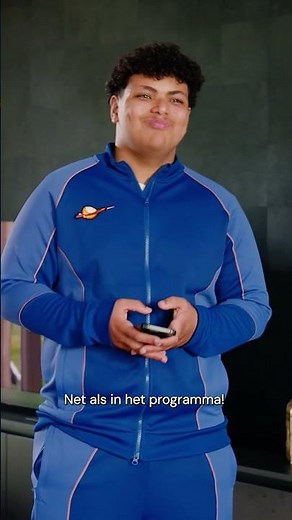Willen jullie eigenlijk wel de liefdesrap van Illias horen? 🫠 #deeerstekeer | NPO Zapp