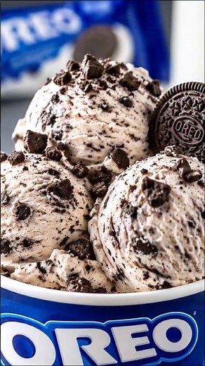 2 Ingredients Oreo Ice Cream | Easy Ice Cream! Creamy Cookies & Cream Dessert #shorts