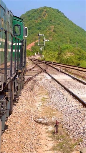 Satisfying Rail Moment - Train Changing Tracks on a Hilly Tarki Station 😍 #foryou #viral #travel