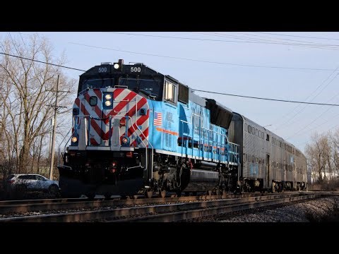 Metra SD70MACH 500 west at Elgin, Illinois on March 11, 2025