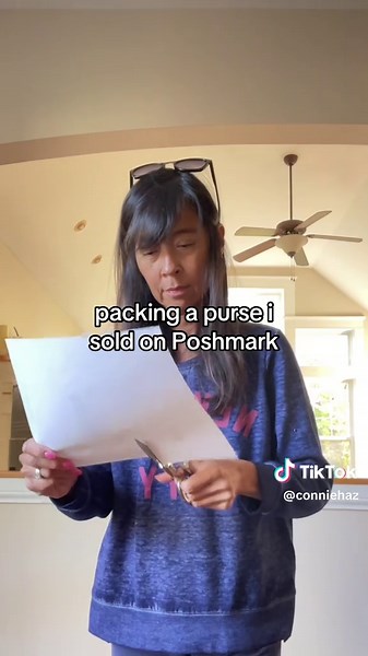 Selling a Purse on Poshmark: My Hobby Journey