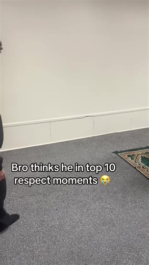 Heartwarming Taraweh Moments That Inspire Respect