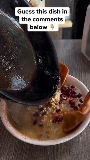 That sizzle tho 🔥 guess this dish in the comments below. Hint: it’s a middle eastern breakfast dish 😊 #guessthisdish #food #foodie #halal #middleastern #breakfast | Detroit Halal Eats