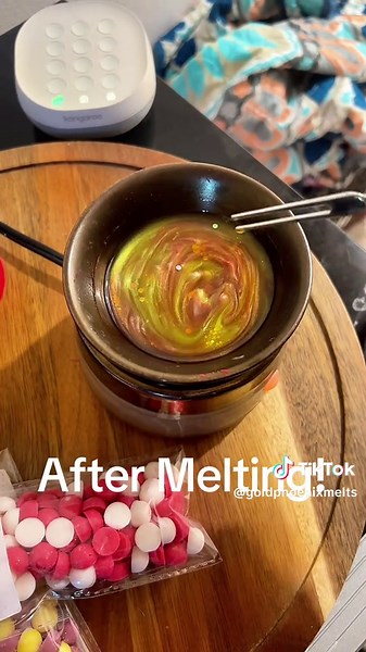 Before and after melting! Please excuse me while I go cry about losing my time lapse of them actually melting 😭 #asmr #waxmelts #smallbusiness #candlemaking #trending