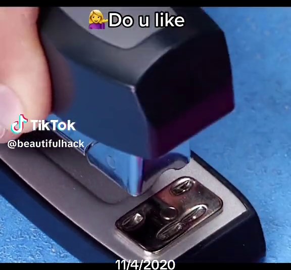 How a Stapler Works: A Close-Up Tutorial
