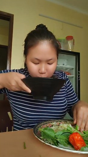 Ur law law ...king chilli thawn #foodlover #kingchilli | Veronica ZN