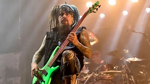 Korn's Fieldy: "I want it to be an almost percussion-sounding instrument rather than a bass"