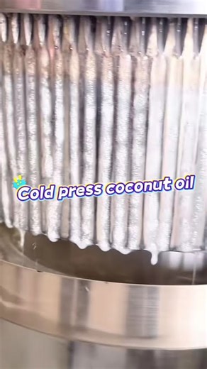 Cold Press Coconut Oil – Hydraulic Oil Press Machine. #cookingoil #oilextraction #oilpress #oil
