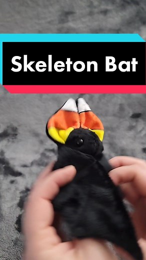 Skeleton Bat Plush #batplush #batplushie #plush #plushie #plushmaker #Halloweenplush #Halloweenbat #sewcraftnbead Sewing pattern by @beezeeart
