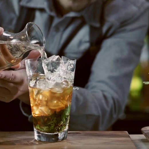 El Pisco Capel 40º Reservado Transparente es perfecto para este rico cóctel a la chilena: ¡Machi! | Capel Pisco