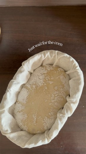 Trying a new scoring idea 🤍 #baking #sourdough #scoringtips