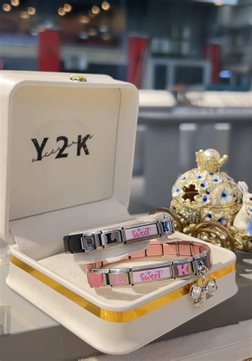 Forever B Sml: Cute Couple Charms and Forever Promises