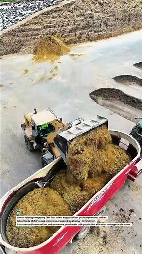 High-Capacity TMR Feed Mixer Wagon in Action 🐄🚜 #DairyFarming #AgriTech #TractorPower