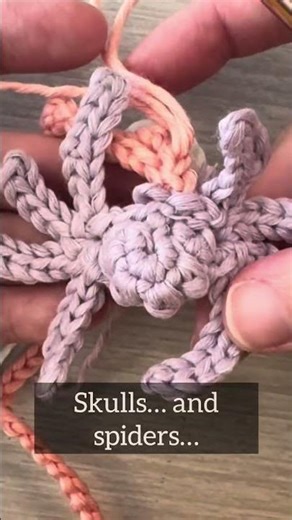 Steps to Crochet Halloween Garland - no sew!