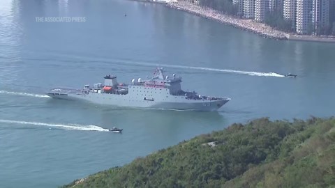 Chinese Navy ships visit Hong Kong on national anniversary