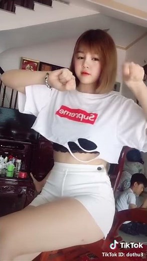 gái xinh, đít to, mông to, vếu to, chân dài, da trắng, gái dáng cao, múp míp, đít căng