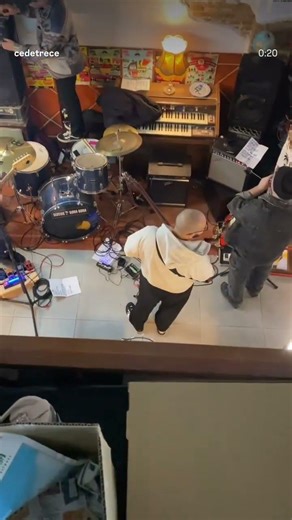 CD13 en @discosborabora