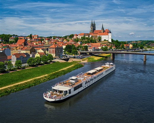 Lyon & Provence River Cruise — Go Golfing Travel