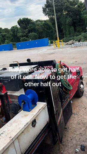 Gettin after it #equipmentrepair #heavyequipment #mobilewelding #mobilemechanic #welding #lineboring | KWF Mobile Welding & Line Boring