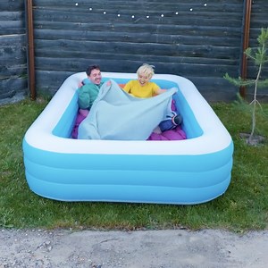 1.6K views | Genius Pool Hacks To Try With Friends | 5-Minute Crafts SHORTS | Facebook