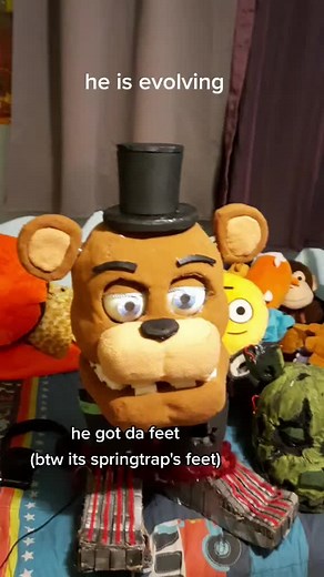 Exploring Glitch Trap's Evolution with Withered Freddy's Feet