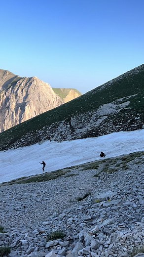 Avventura estiva sul monte vettore (2.476m) #alba #montevettore #trekkingitalia