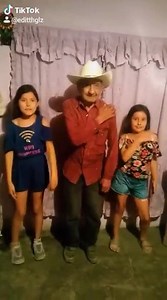 Lo más tierno que verás hoy, es de Muzquiz el abuelo moderno ❤👏🙏 que Dios lo bendiga hoy, mañana y siempre #DonJose | Múzquiz Bello