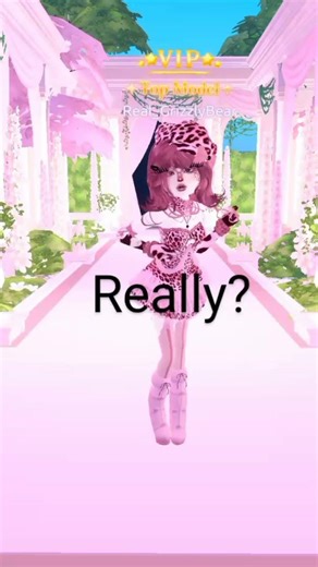 Styled this without Vip!! 🎀 #dresstoimpress #roblox #comment ‪@Real_GrizzlyBear‬