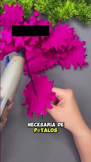Miara, how can you make amazing decorations with colored paper?